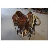 leather western saddle >>