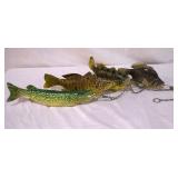 Large 4 carved fish stringer >