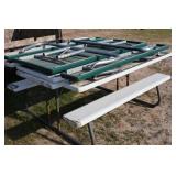 folding picnic tables