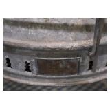 brass mfgr tag