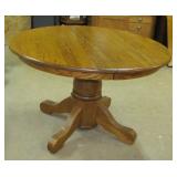 round oak dining table