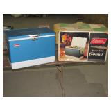 vintage Coleman cooler >>