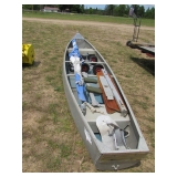17ft square back canoe >>
