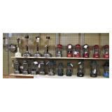 close ups following >>>>>>