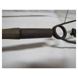 close up of larger one>