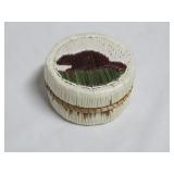 Beaver porcupine quill box>