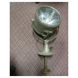 brass boat spotlight >>