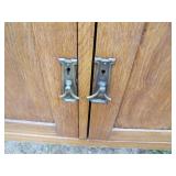 close up of hardware>