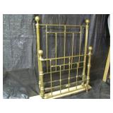 high back brass bed>>