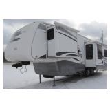 master bedroom slide >