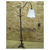 heavy brass floor lamp >