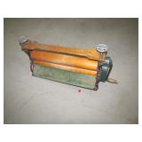 large linen wringer roller >