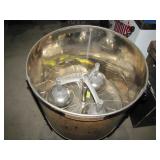 stainless steel cup aggetators>