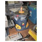 oscillating spindle sander