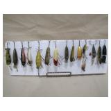 assorted vintage lures >>