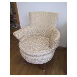 bedroom chair