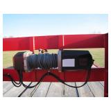 gooseneck trailer w/winch>>