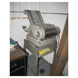 Pitney Bowes foding machine>