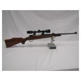 17. Winchester Model 70 Deluxe>