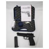 HG10. Beretta 92FS >