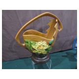 12 inch Roseville basket >>