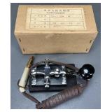 Japanese D-118 Straight Key + Box