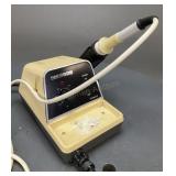 Hakko 926 Soldering Station