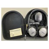 Bose QuietComfort 3 Noise Canceling Headphones