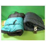2 Sleeping Bags 2 Sleeping Bags