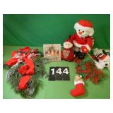 Skiing Santa - Other Christmas Items Skiing Santa - Other Christmas Items