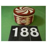 Longanberger Basket Peppermint Twist 2009 - Longanberger Basket Peppermint Twist 2009 -