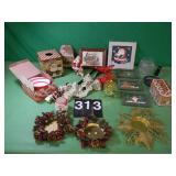 Christmas Pictures & Decor Christmas Pictures & Decor