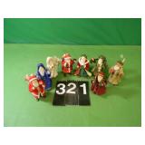 Set Of 9 Velvet Santa's Set Of 9 Velvet Santa's