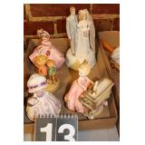 Flat With 5 Music Boxes