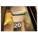 Tupperware Measuring Cups ~ Storage Container