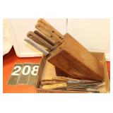 Knife Block with Wooden Handle Knives