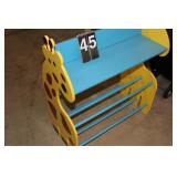 31 1/2" X  25 1/2" X 13 1/2" Giraffe Book and