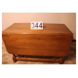 Drop Leaf Dinning Table