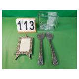 Wilton Servers - Frame On Easel - Glas Craft -