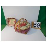 Apple Basket W/ Apple Crisp Dish