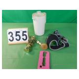 Dog Harness Med - Door Knob - Pitcher