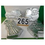 Wilton Cake Pans Includes Holly Hobby