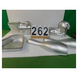 Wilton Cake Pans Includes Lamb And Train