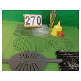 4 Cooling Racks - Trivets - Funnels