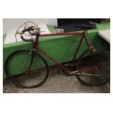 Red Schwinn Continental Bike 26'