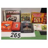 Tote w/ 7 Board Games Includes Upwords