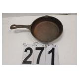 Benjamin Medwin 8' Cast Iron Skillet