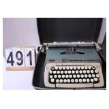 Smith-Corona Typewritter Galaxy Deluxe Model