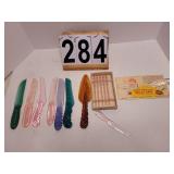 Colorful Plastic Knifes