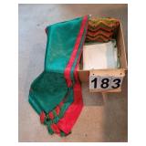 Table Runners & Table Lenin